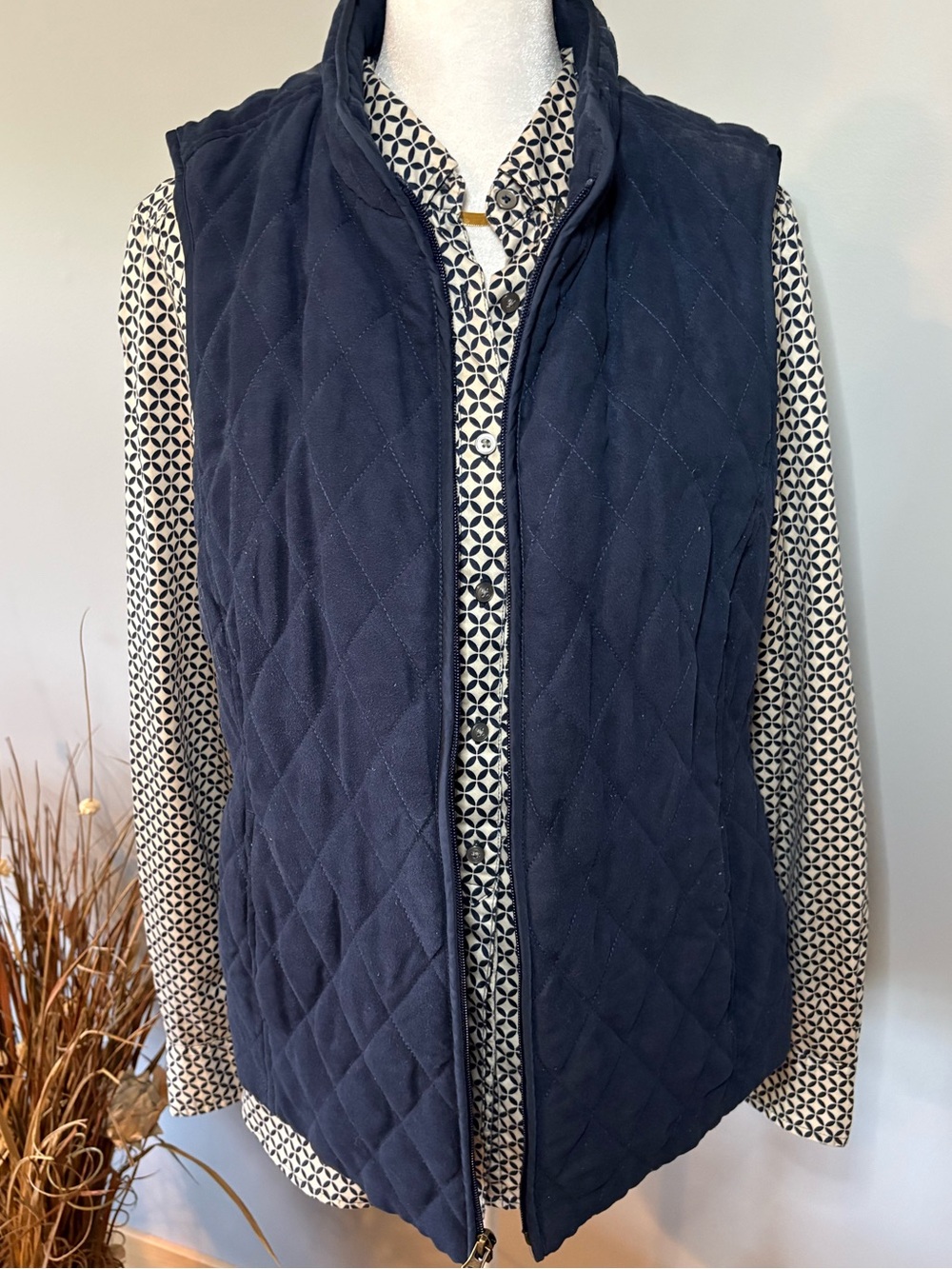 Gap The Tailored Shirt Navy Cream Geometric Button Down M - Picture 3 of 9